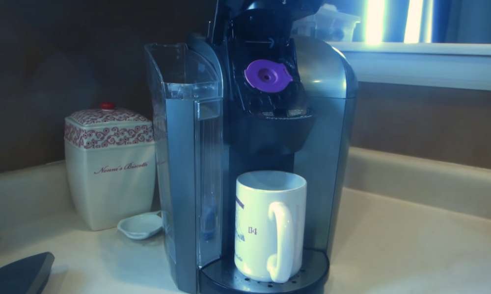 How To Clean a Keurig 2.0 Coffee Maker